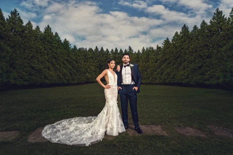 Photo of bride and groom at Flowerfield in NJ