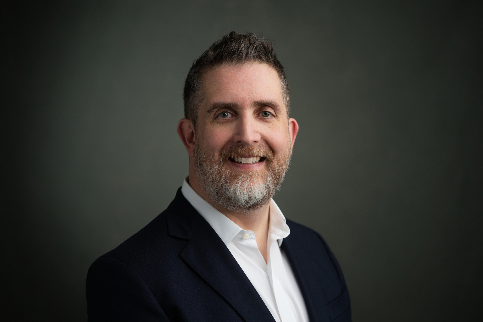 Brendan OMalley Headshot 2023 Jesse Rinka Photography 034