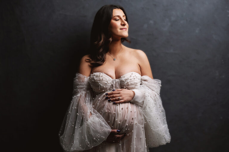 Maternity Portrait Jesse Rinka Photography