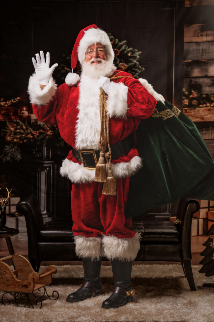 Santa Visits Jesse Rinka Photography 51